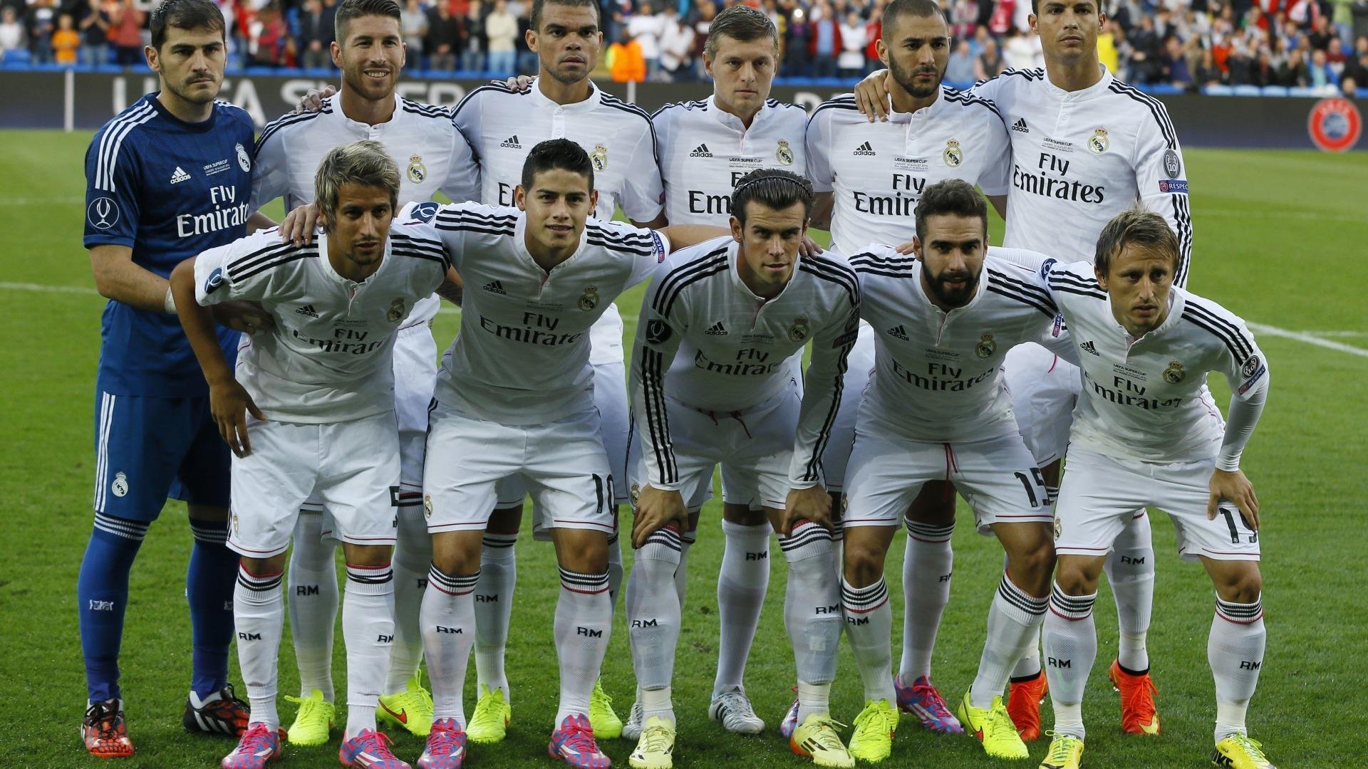 字母哥50+之夜沦为背景板？尼克斯掀翻奇才背后，是巨星篮球的终极孤独